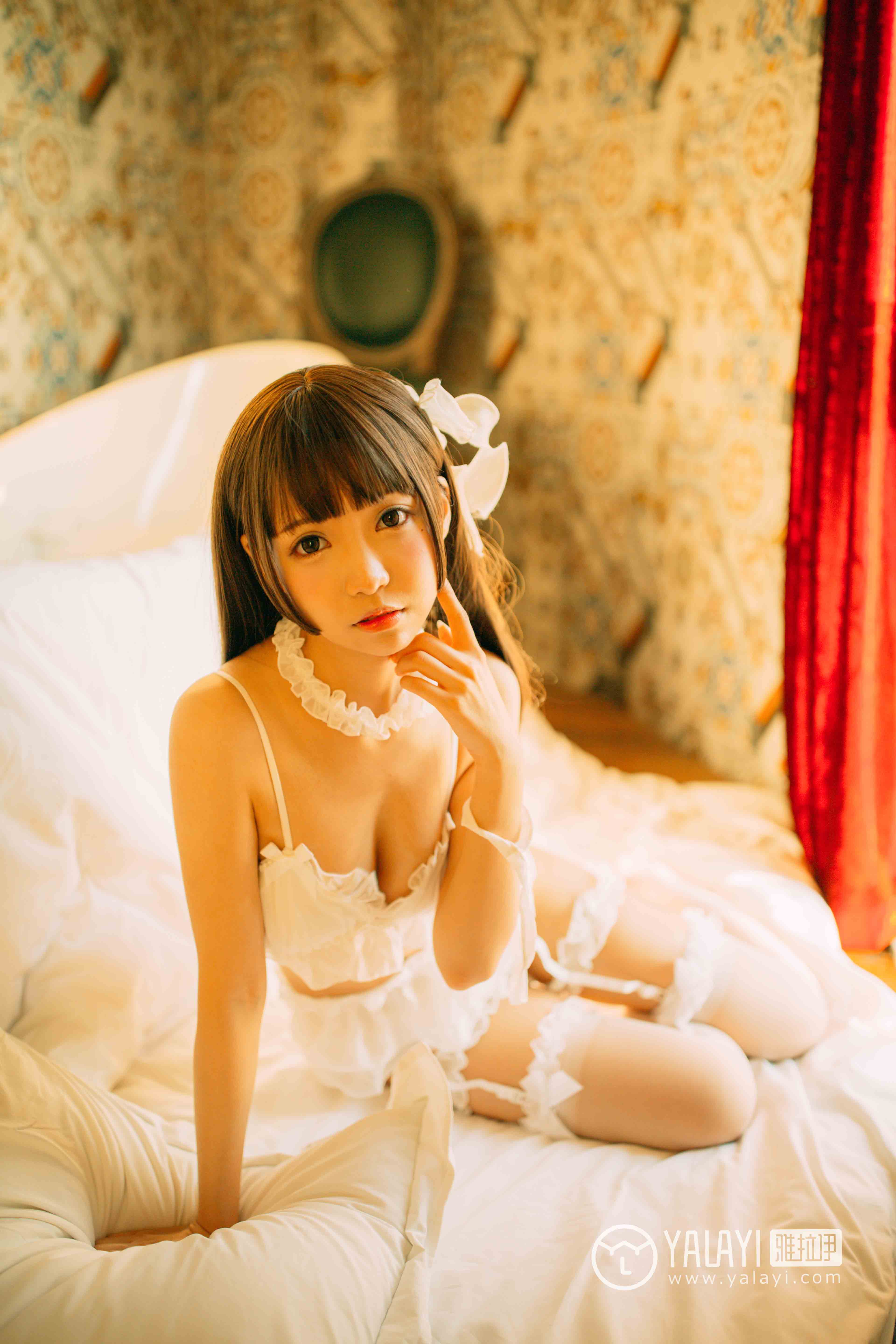 [YALAYI雅拉伊]2018.09.17NO.072梦里梦外水花儿插图1
